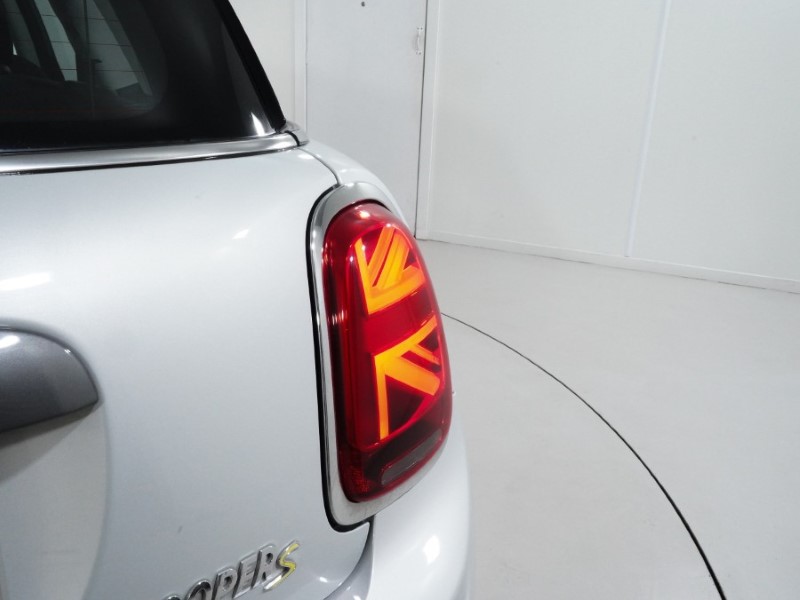 2020 (70) MINI HATCHBACK 135kW Cooper S Level 1 33kWh 3dr Auto 4743504