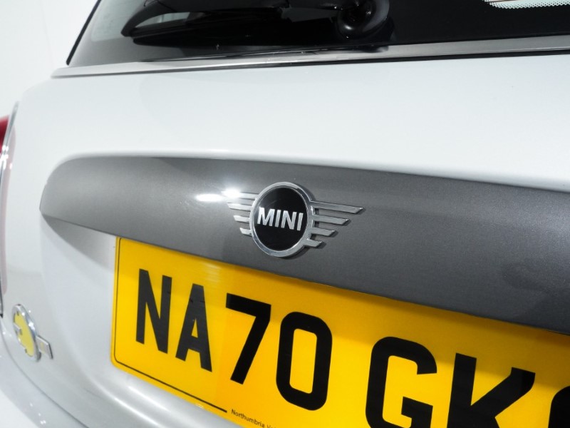 2020 (70) MINI HATCHBACK 135kW Cooper S Level 1 33kWh 3dr Auto 4743500