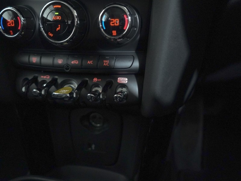 2020 (70) MINI HATCHBACK 135kW Cooper S Level 1 33kWh 3dr Auto 4743540