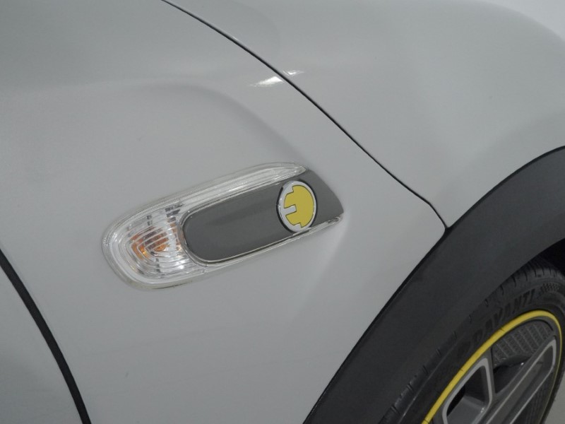 2020 (70) MINI HATCHBACK 135kW Cooper S Level 1 33kWh 3dr Auto 4743544