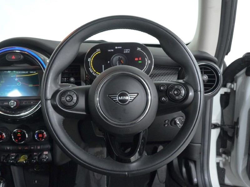2020 (70) MINI HATCHBACK 135kW Cooper S Level 1 33kWh 3dr Auto 4743515