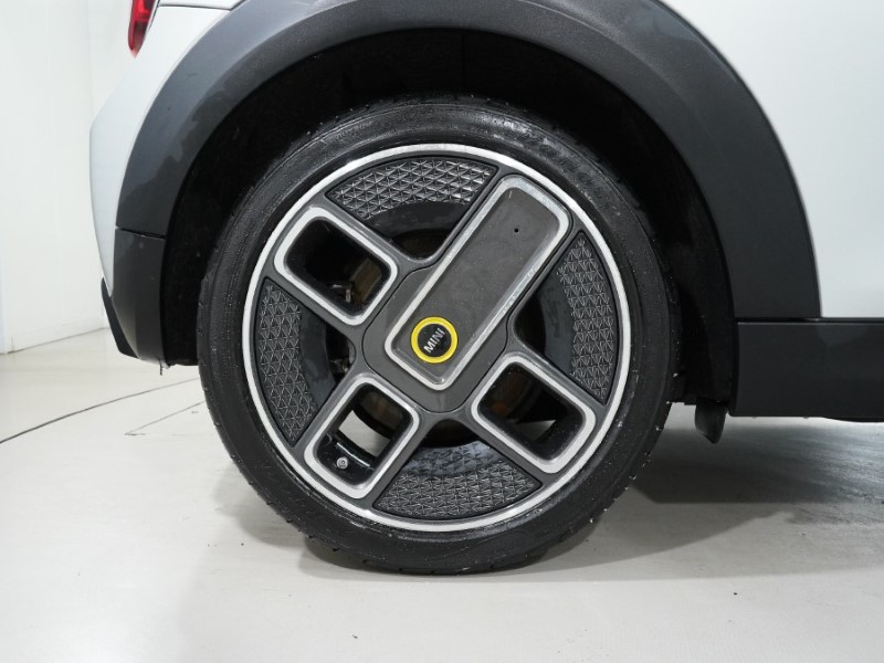 2020 (70) MINI HATCHBACK 135kW Cooper S Level 1 33kWh 3dr Auto 4784215