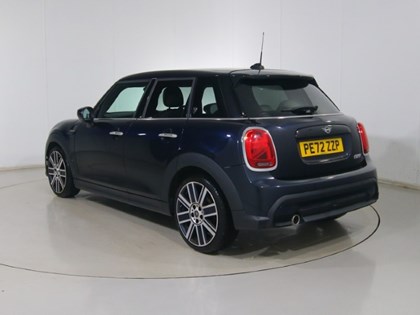 2022 (72) MINI HATCHBACK 1.5 Cooper Exclusive 5dr Auto