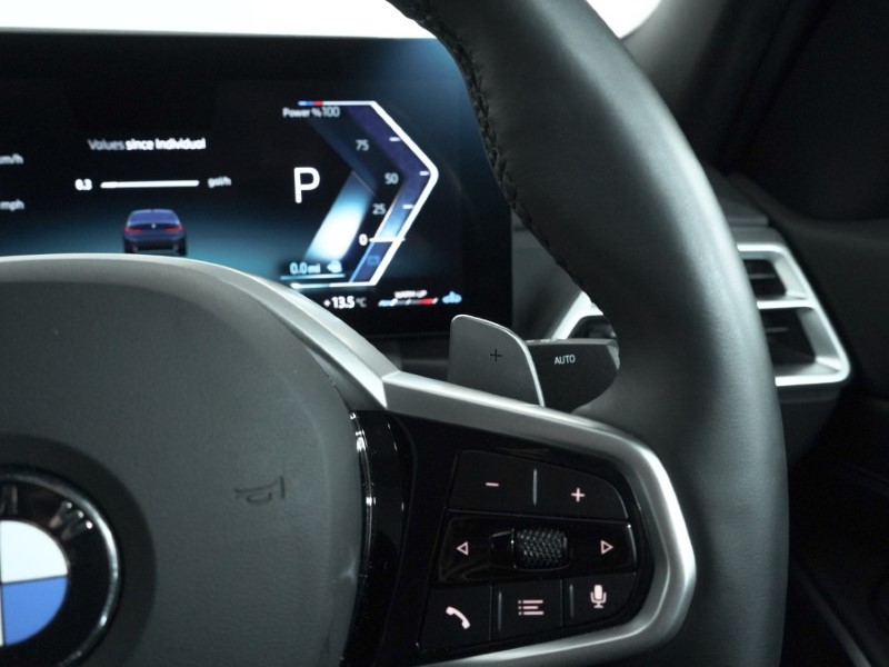 2025 (25) BMW 3 SERIES 320i M Sport 4dr Step Auto 4771030