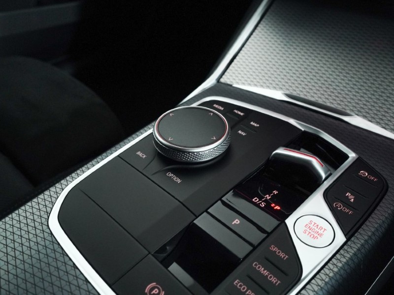 2025 (25) BMW 3 SERIES 320i M Sport 4dr Step Auto 4771020