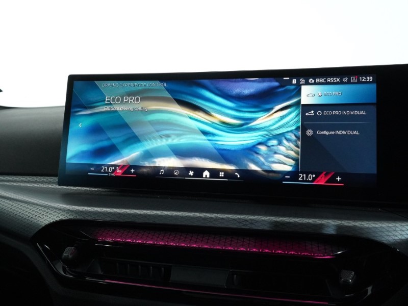 2025 (25) BMW 3 SERIES 320i M Sport 4dr Step Auto 4771025