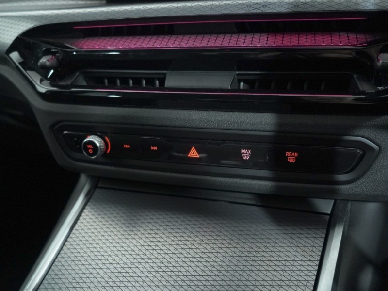2025 (25) BMW 3 SERIES 320i M Sport 4dr Step Auto 4771035