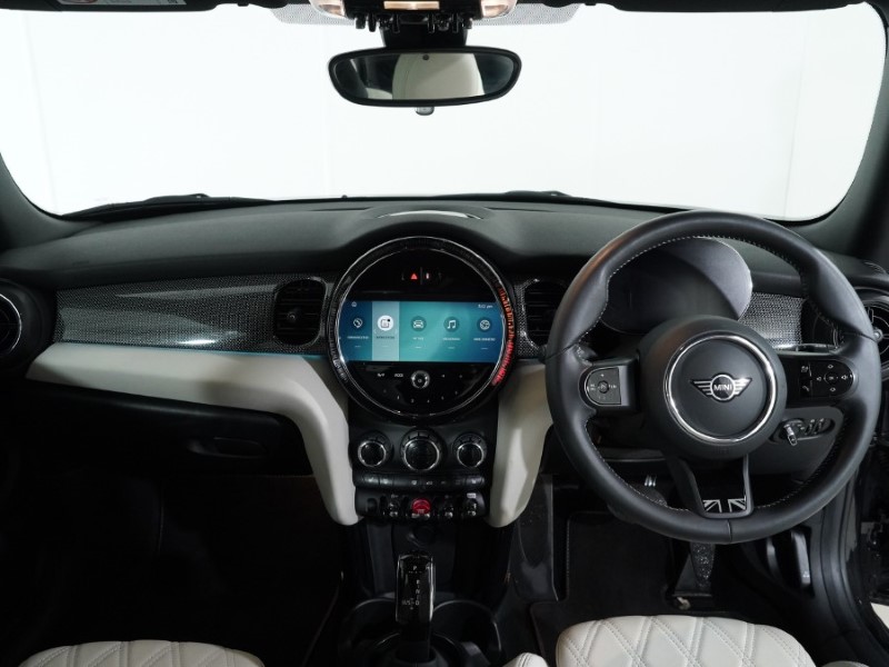 2023 (72) MINI HATCHBACK 1.5 Cooper Exclusive 3dr Auto 4788807