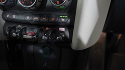 2023 (72) MINI HATCHBACK 1.5 Cooper Exclusive 3dr Auto 4788820