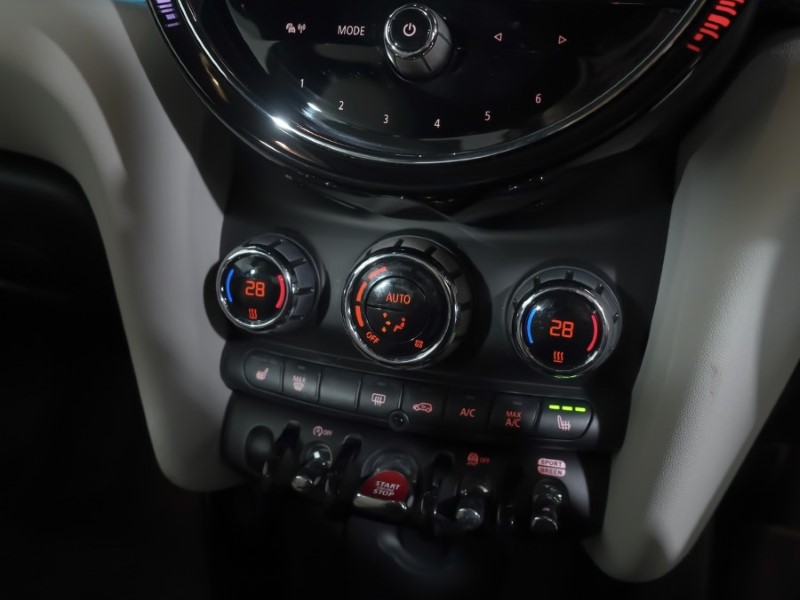 2023 (72) MINI HATCHBACK 1.5 Cooper Exclusive 3dr Auto 4788818