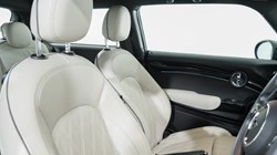 2023 (72) MINI HATCHBACK 1.5 Cooper Exclusive 3dr Auto 4788803