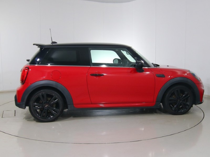 2021 (71) MINI HATCHBACK 1.5 Cooper Sport 3dr Auto 4809904