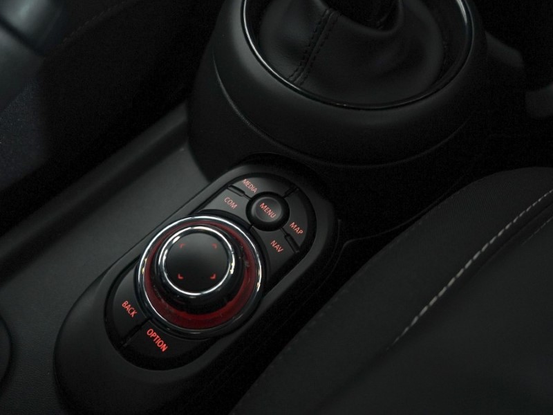 2021 (71) MINI HATCHBACK 1.5 Cooper Sport 3dr Auto 4809878