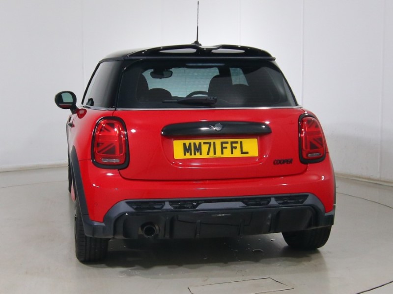 2021 (71) MINI HATCHBACK 1.5 Cooper Sport 3dr Auto 4809902