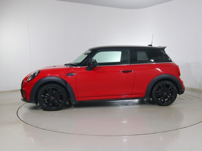 2021 (71) MINI HATCHBACK 1.5 Cooper Sport 3dr Auto 4809900