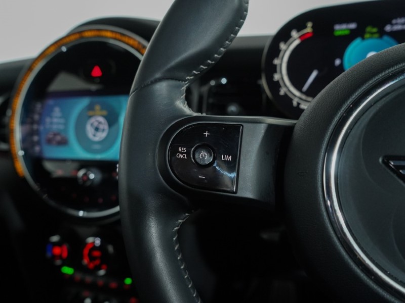 2021 (71) MINI HATCHBACK 1.5 Cooper Sport 3dr Auto 4809889