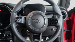 2021 (71) MINI HATCHBACK 1.5 Cooper Sport 3dr Auto 4809863