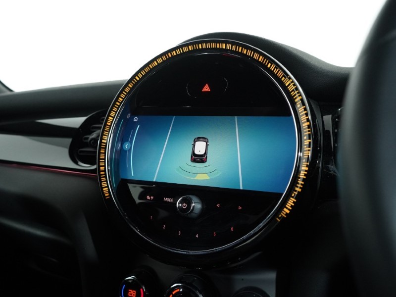 2021 (71) MINI HATCHBACK 1.5 Cooper Sport 3dr Auto 4809887