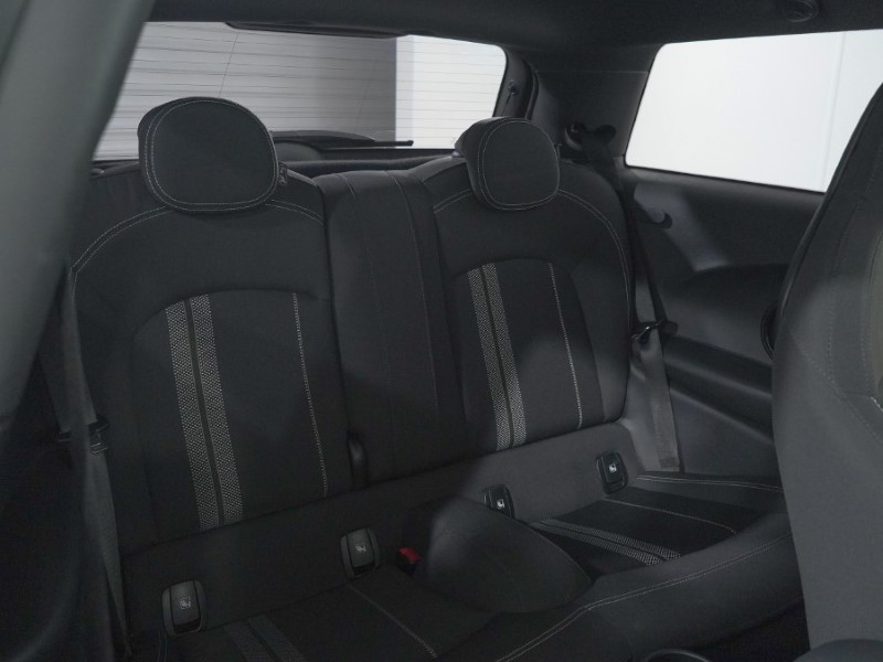 2021 (71) MINI HATCHBACK 1.5 Cooper Sport 3dr Auto 4809866