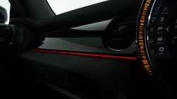 2021 (71) MINI HATCHBACK 1.5 Cooper Sport 3dr Auto 4809895