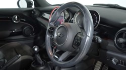 2021 (71) MINI HATCHBACK 1.5 Cooper Sport 3dr 4822185