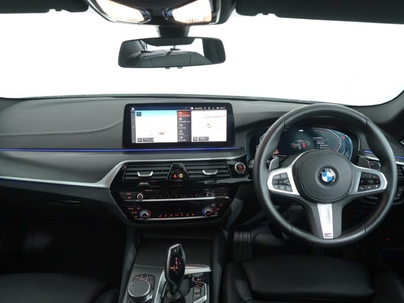 2022 (72) BMW 5 SERIES 520d MHT M Sport 4dr Step Auto 4817608