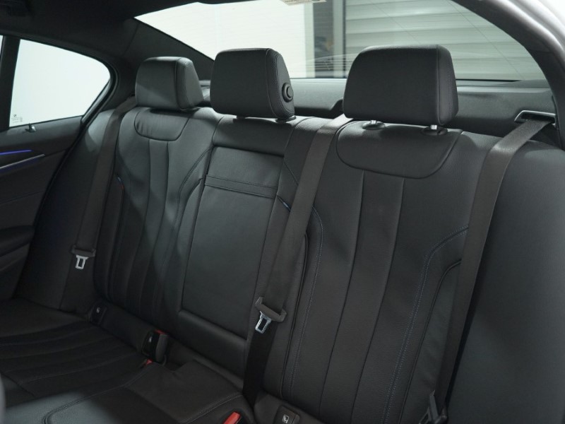 2022 (72) BMW 5 SERIES 520d MHT M Sport 4dr Step Auto 4817611