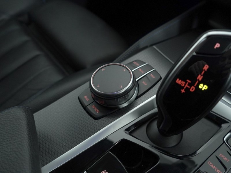 2022 (72) BMW 5 SERIES 520d MHT M Sport 4dr Step Auto 4817626