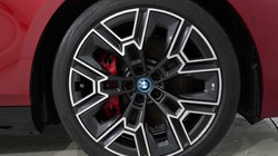 2025 (74) BMW 5 SERIES 550e xDrive M Sport Pro 4dr Auto 4836081