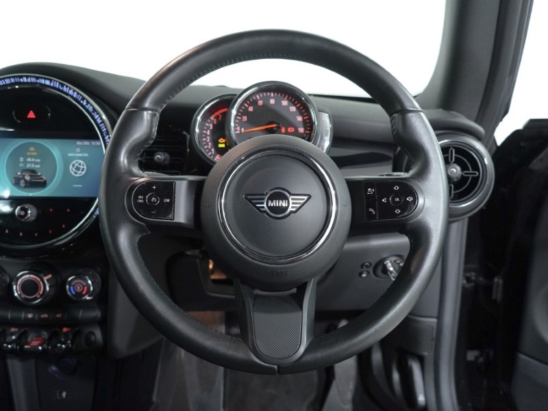 2022 (71) MINI CONVERTIBLE 1.5 Cooper Classic 2dr 4823698