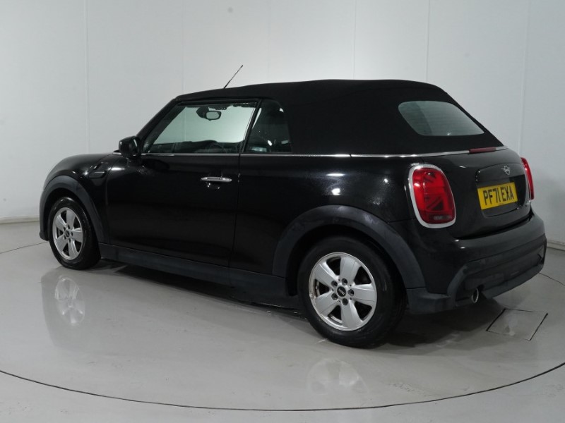 2022 (71) MINI CONVERTIBLE 1.5 Cooper Classic 2dr 4823710