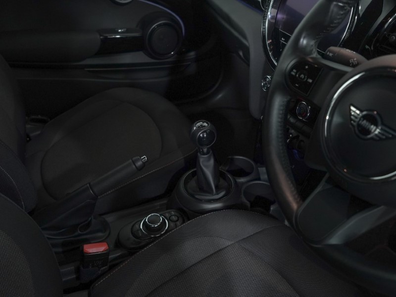 2022 (71) MINI CONVERTIBLE 1.5 Cooper Classic 2dr 4823694