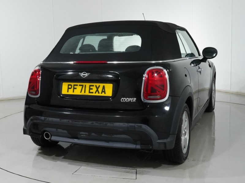 2022 (71) MINI CONVERTIBLE 1.5 Cooper Classic 2dr 4823712