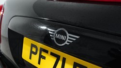 2022 (71) MINI CONVERTIBLE 1.5 Cooper Classic 2dr 4823688