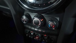 2022 (71) MINI CONVERTIBLE 1.5 Cooper Classic 2dr 4823717