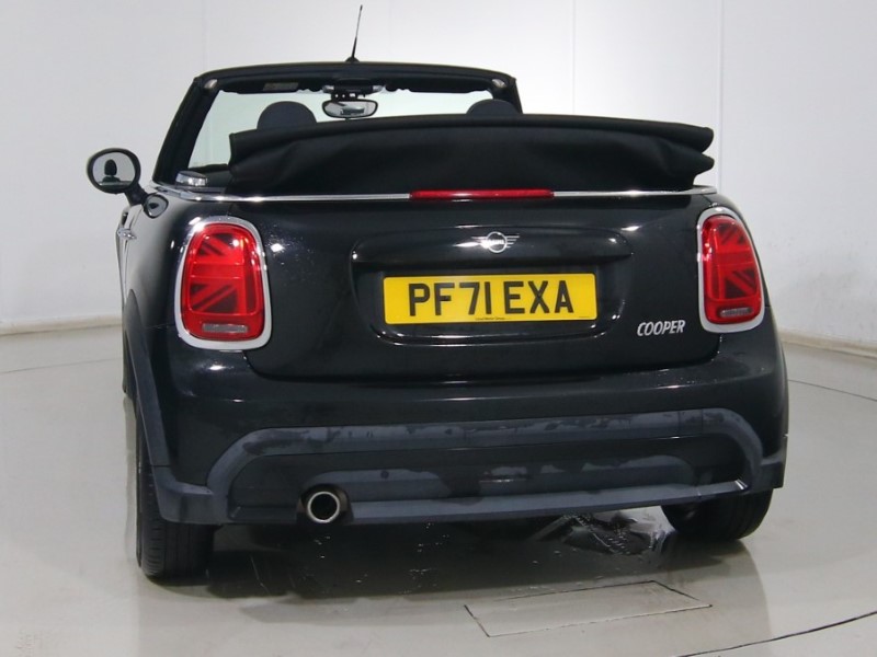 2022 (71) MINI CONVERTIBLE 1.5 Cooper Classic 2dr 4823730