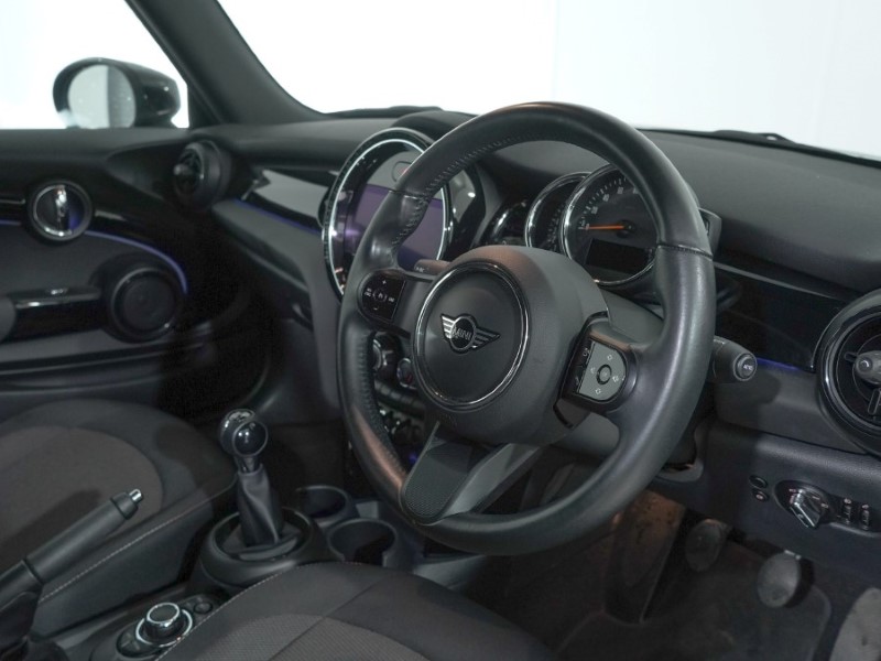 2022 (71) MINI CONVERTIBLE 1.5 Cooper Classic 2dr 4823693