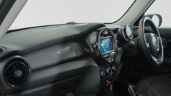 2020 (20) MINI HATCHBACK 1.5 Cooper Classic II 5dr Auto 4822379