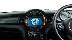 2020 (20) MINI HATCHBACK 1.5 Cooper Classic II 5dr Auto 4822370