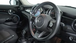 2022 (71) MINI HATCHBACK 1.5 Cooper Classic 5dr Auto 4822779