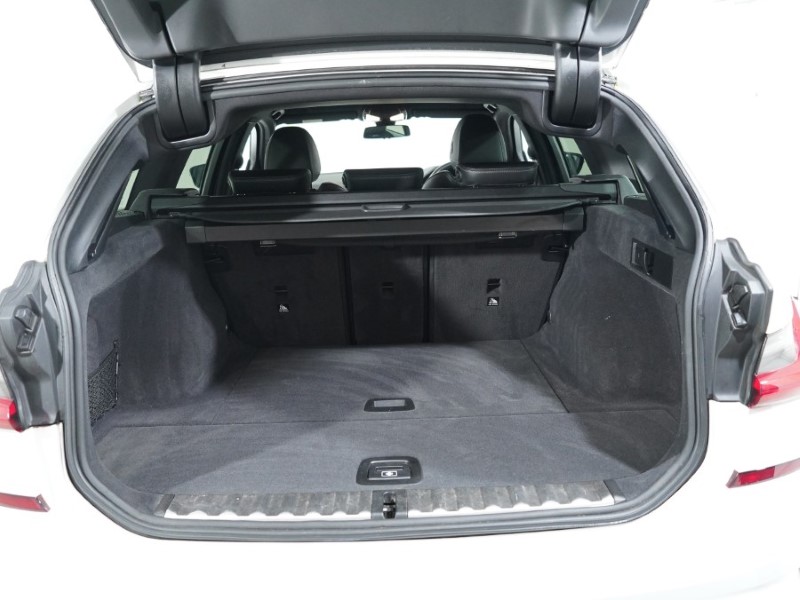 2021 (21) BMW 3 SERIES 320i M Sport 5dr Step Auto 4869346