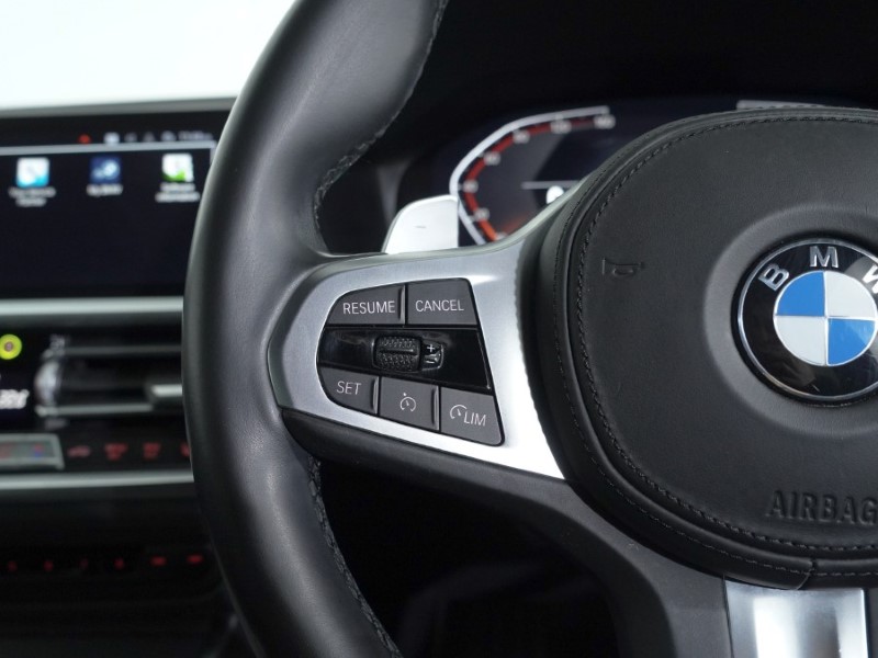 2021 (21) BMW 3 SERIES 320i M Sport 5dr Step Auto 4869368