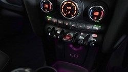 2018 (18) MINI HATCHBACK 2.0 Cooper S 3dr 4845255