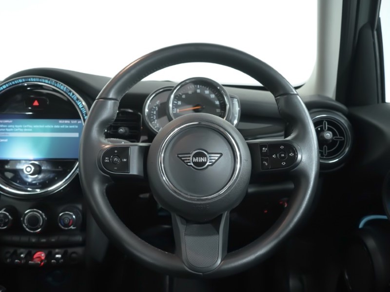 2022 (22) MINI HATCHBACK 1.5 Cooper Classic 5dr Auto 4850185