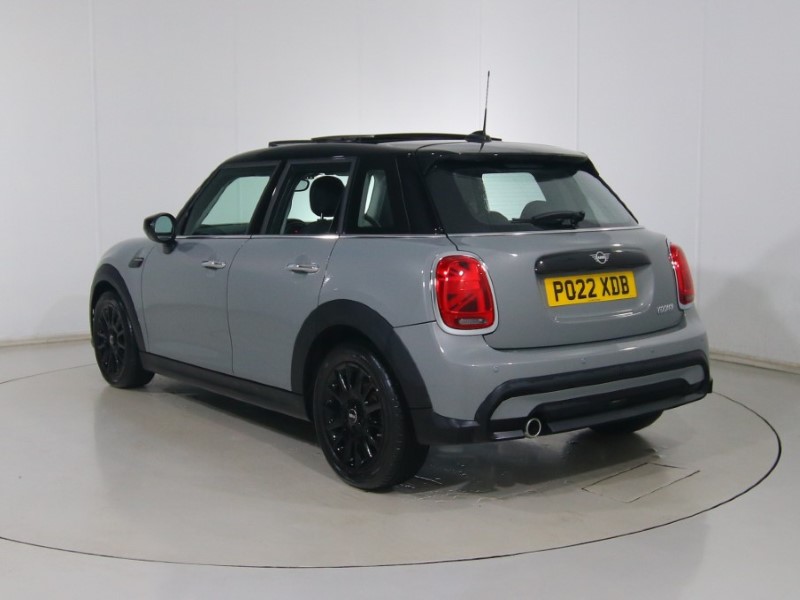 2022 (22) MINI HATCHBACK 1.5 Cooper Classic 5dr Auto