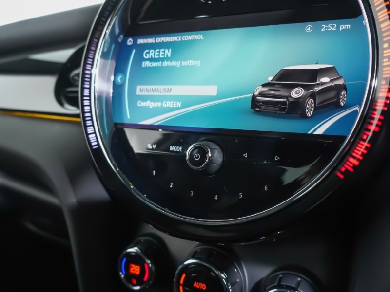 2022 (72) MINI HATCHBACK 1.5 Cooper Sport 3dr Auto 4851744