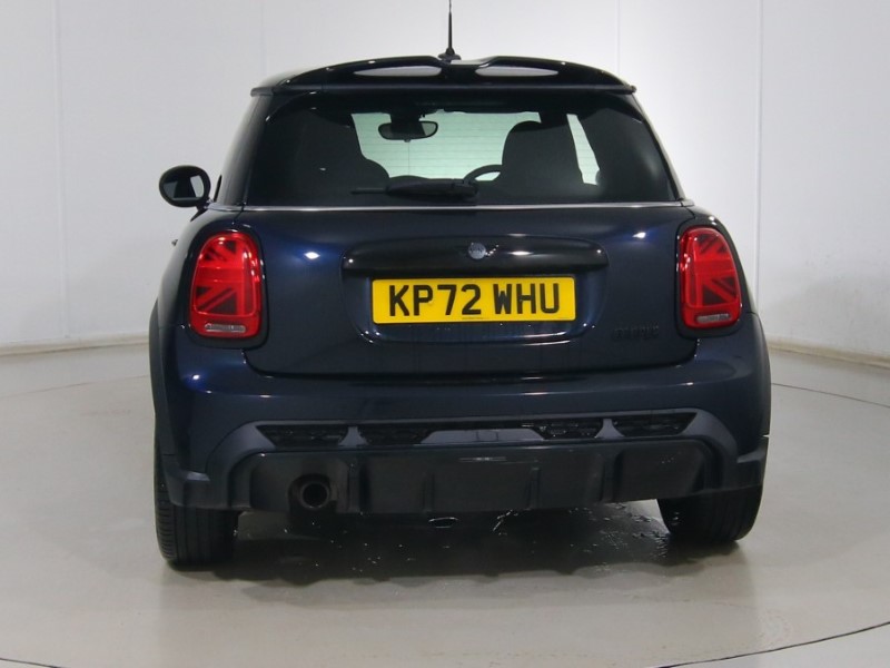 2022 (72) MINI HATCHBACK 1.5 Cooper Sport 3dr Auto 4851762