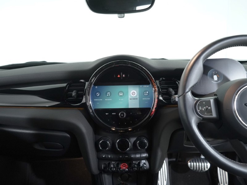 2022 (72) MINI HATCHBACK 1.5 Cooper Sport 3dr Auto 4851725