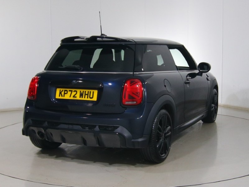 2022 (72) MINI HATCHBACK 1.5 Cooper Sport 3dr Auto 4851763