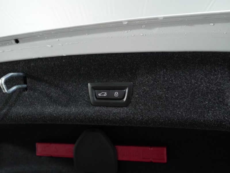 2024 (24) BMW 3 SERIES 320i M Sport 4dr Step Auto 4878808